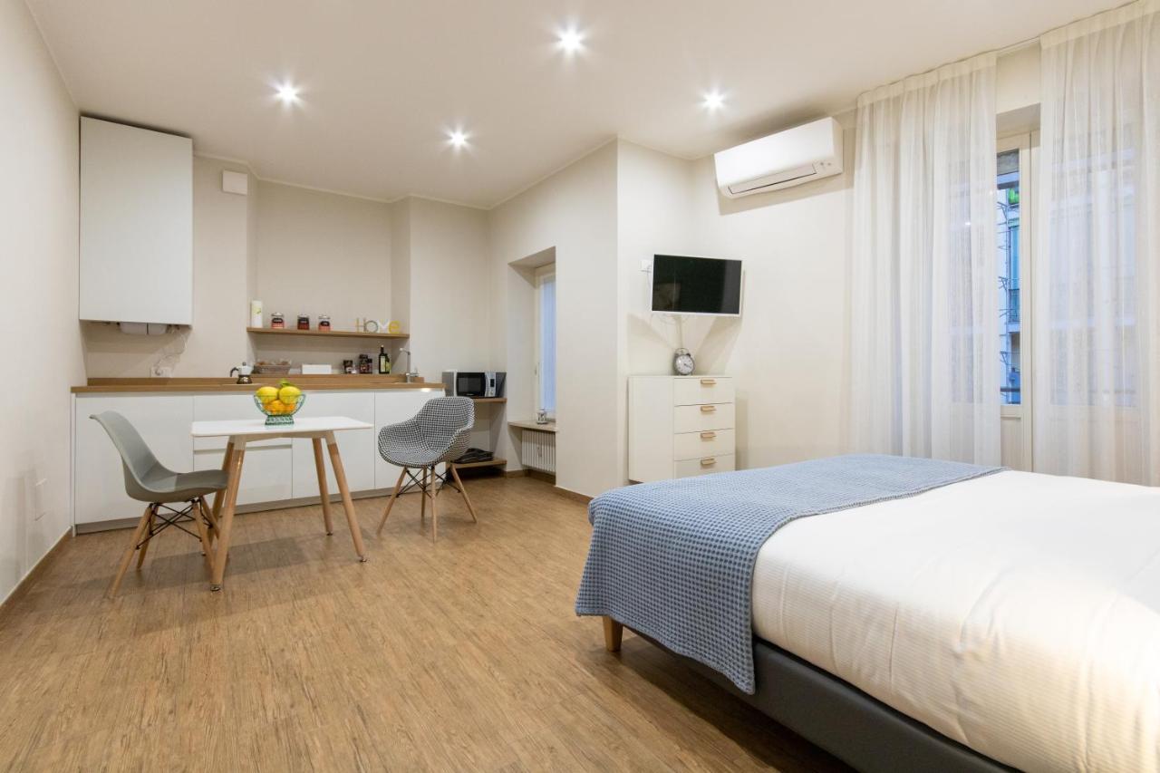Aqualago Casa Vacanze Apartment C แวร์บาเนีย ภายนอก รูปภาพ