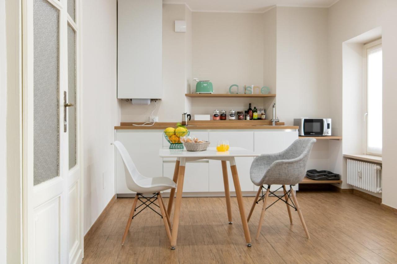 Aqualago Casa Vacanze Apartment C แวร์บาเนีย ภายนอก รูปภาพ